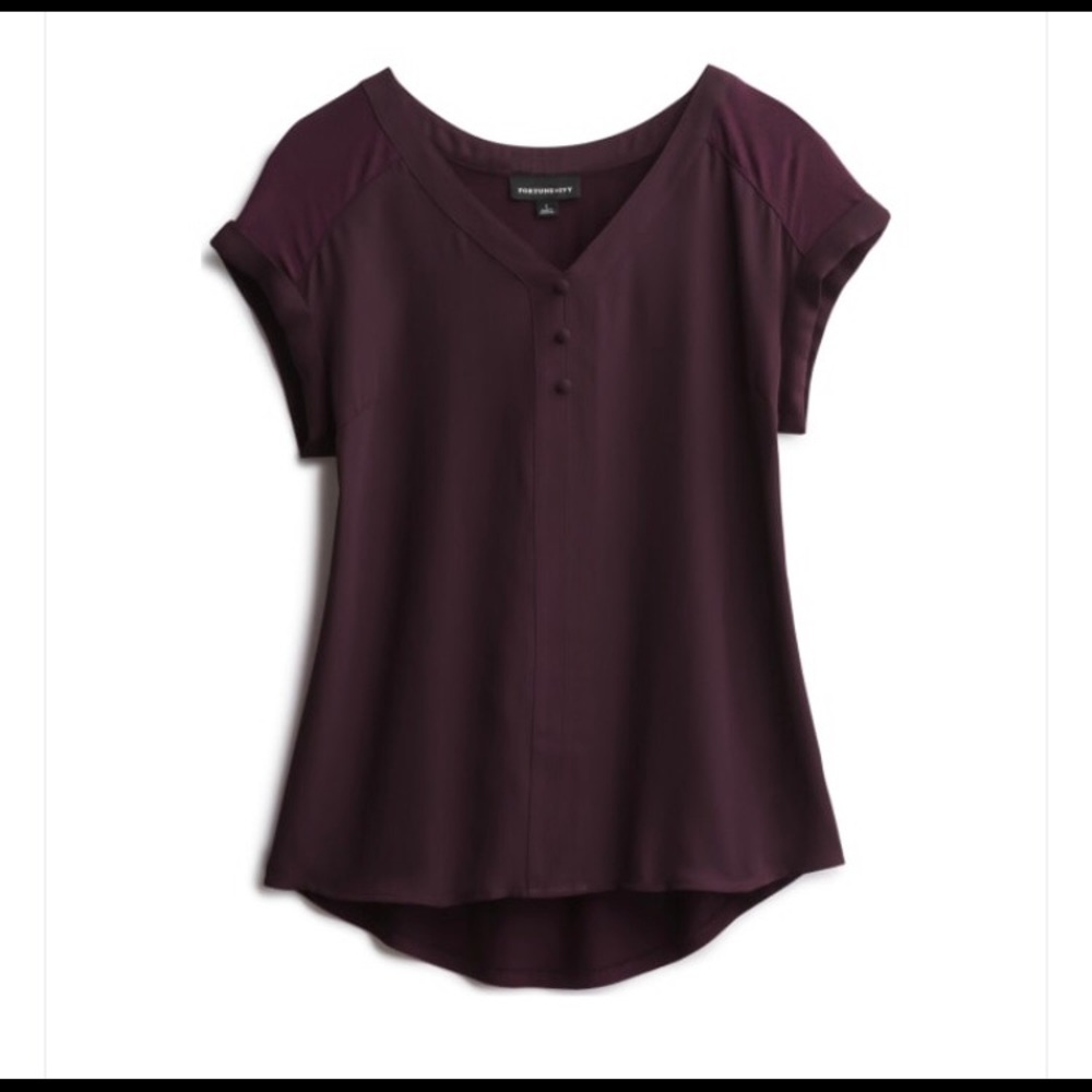 NWT Fortune & Ivy Size Small Burgundy Blouse